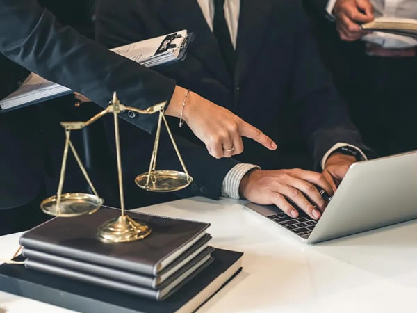 Derecho Societario y Corporativo